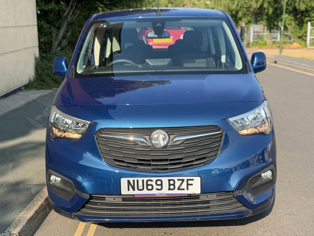Vauxhall Combo Life 1.2L Energy Blue #3