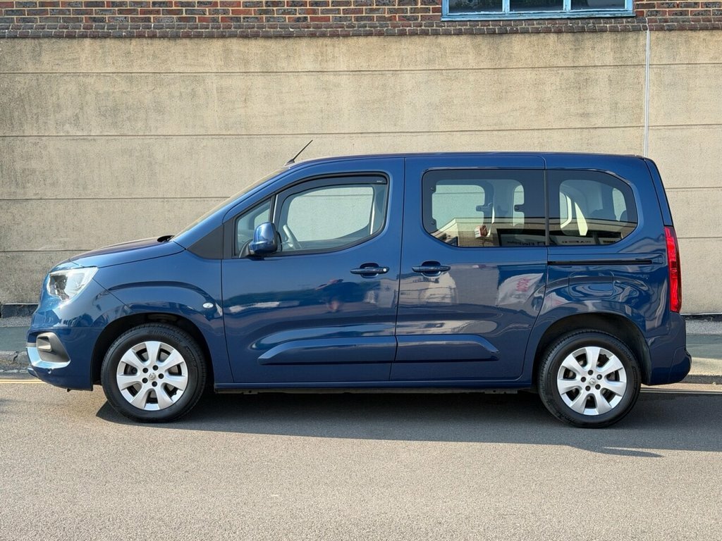 Vauxhall Combo Life 1.2L Energy Blue #4