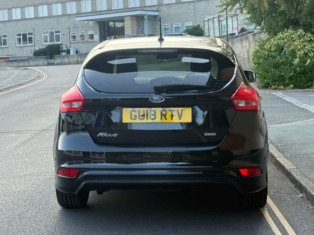 Ford Focus 1L St-line GU18RTV Black #3