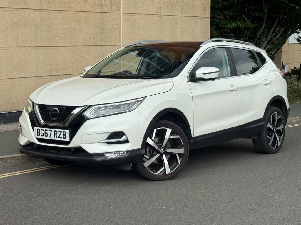 Nissan Qashqai 1.6L Tekna White