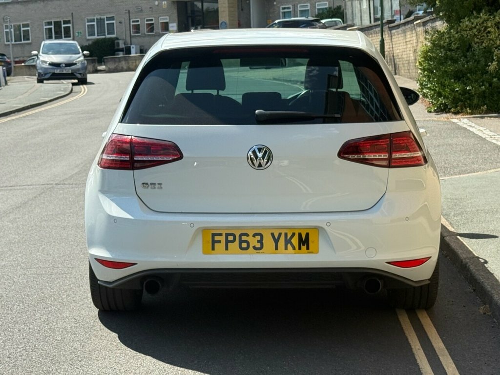 Volkswagen Golf 1.4 Se Tsi Bluemotion Technology Dsg 120 Bhp White #5