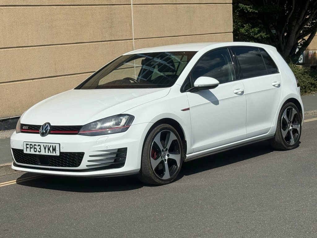 Volkswagen Golf 1.4 Se Tsi Bluemotion Technology Dsg 120 Bhp White #2