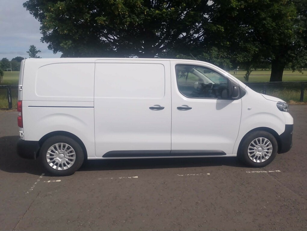Toyota PROACE Long Icon 2.0D 140Ps Airconsatnavalloyselpack Grey #8