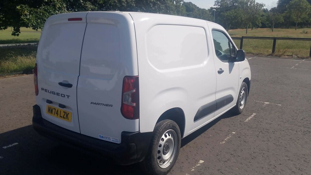 Peugeot Partner Panel Van 1.5 Partner Pv Standard 1.5 Bhdi 100 Ss MW74LZK White #6