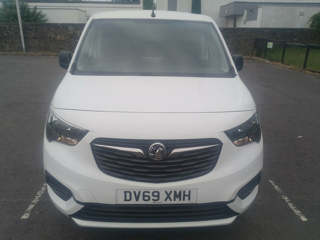 Vauxhall Combo Panel Van 1.6 Turbo D 2300 Sportive 201969 White #2