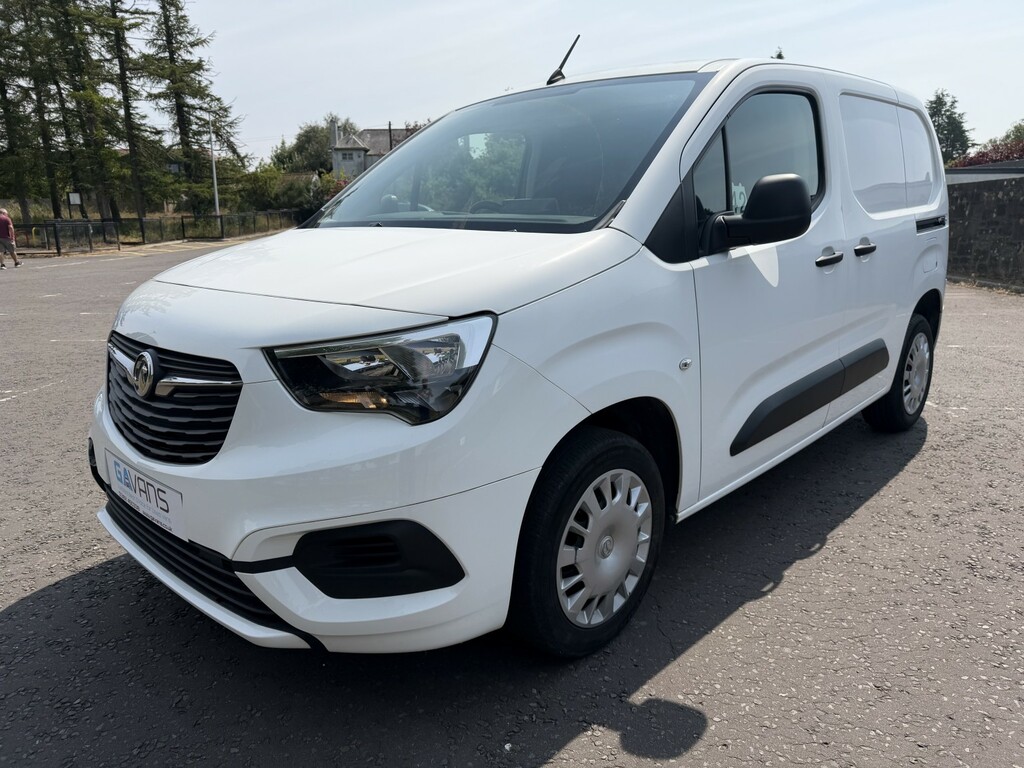 Vauxhall Combo 1.6 Turbo D 2300 Sportive White #3