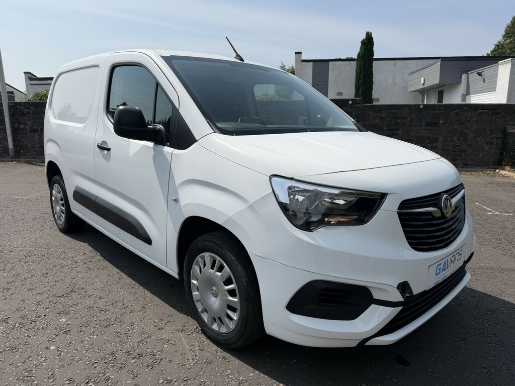 Vauxhall Combo 1.6 Turbo D 2300 Sportive White