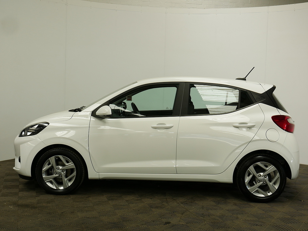 Hyundai I10 Se Connect AMZ3657 White #5