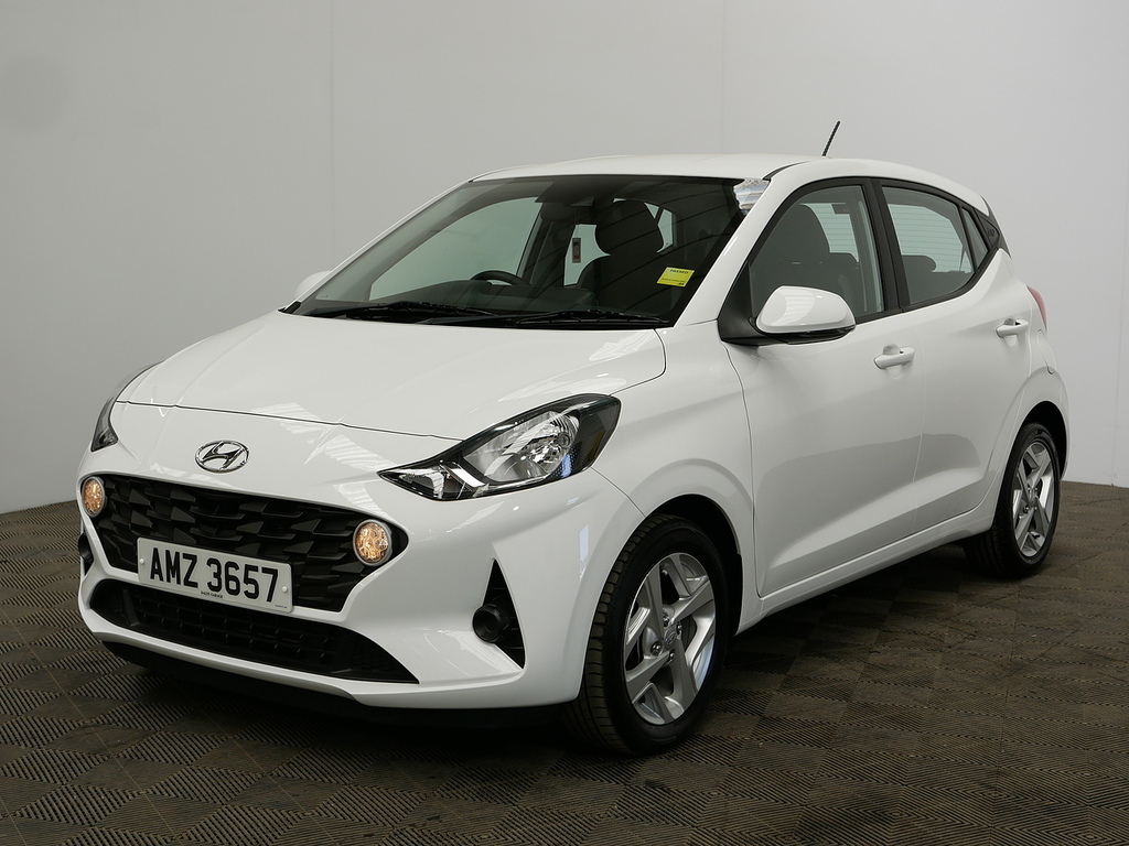 Hyundai I10 Se Connect AMZ3657 White #4