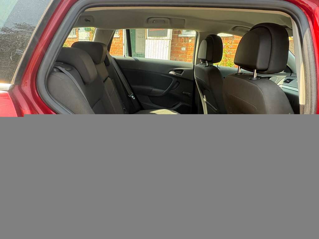 Vauxhall Insignia 2.0 Insignia Exclusive 130 Cdti Red #5