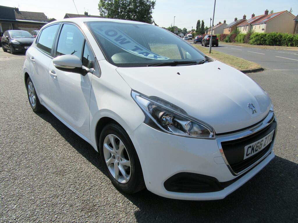 Peugeot 208 Active 1.2L Active Euro 6 White #5