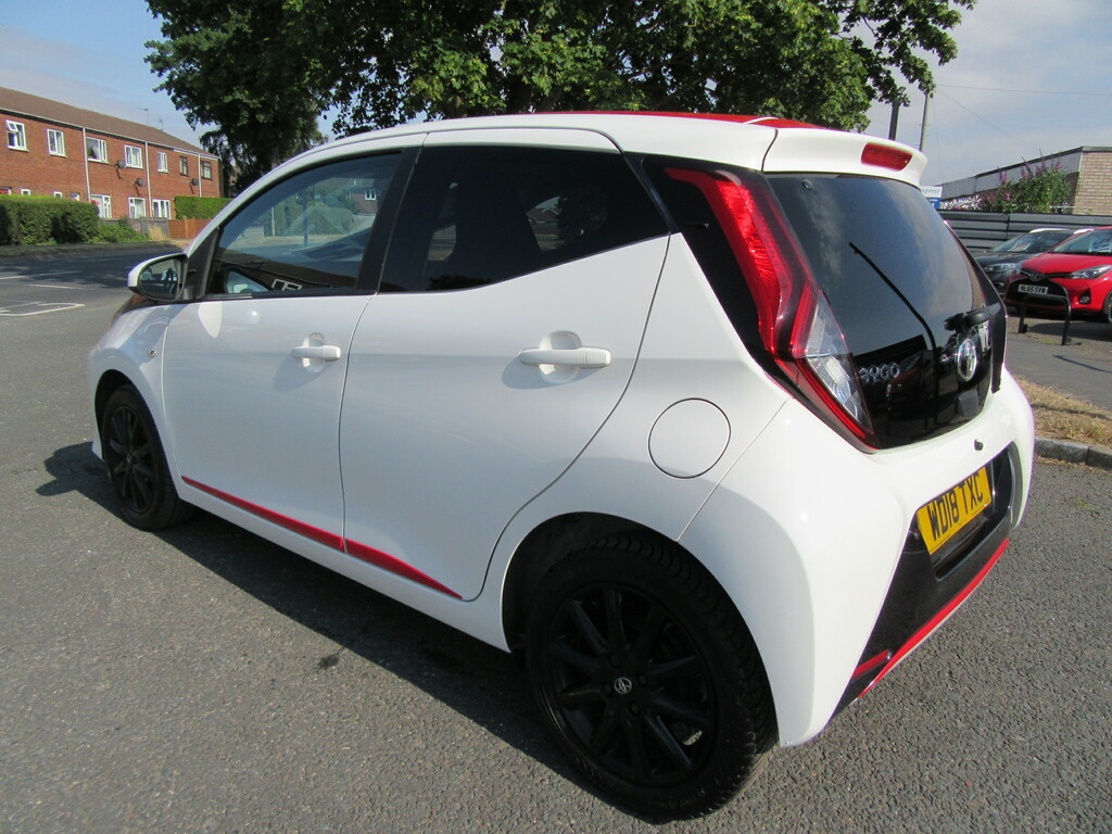 Toyota Aygo X X-press 1.0 Vvt-i White #11