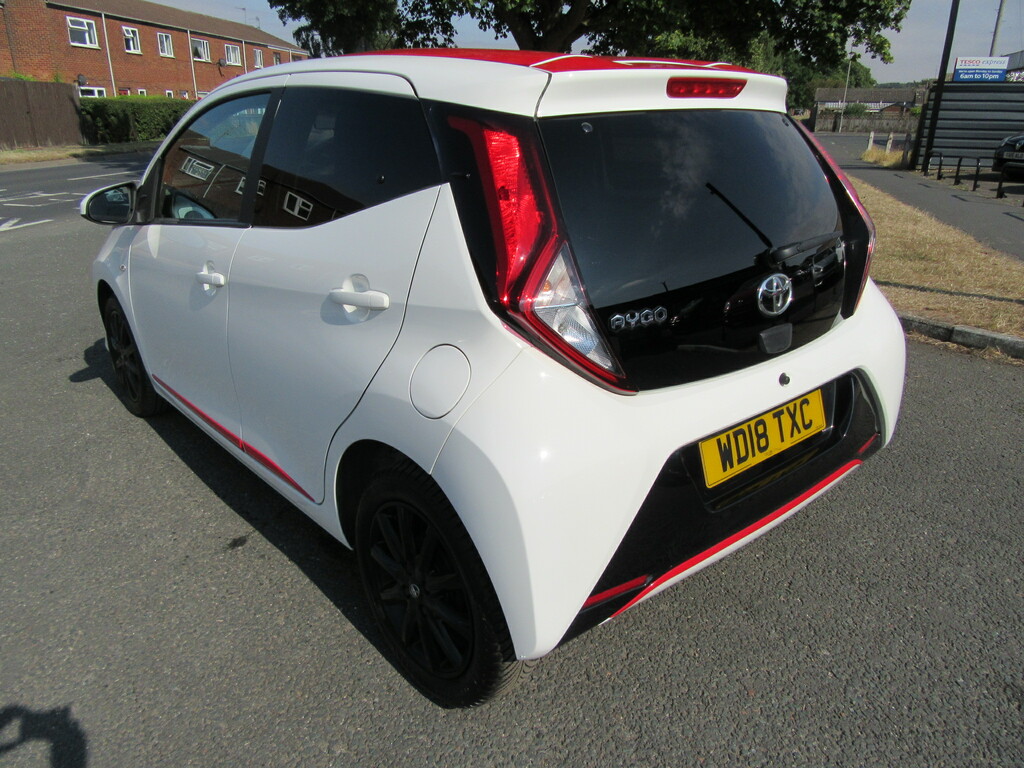 Toyota Aygo X X-press 1.0 Vvt-i White #12