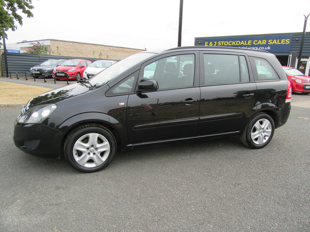 Vauxhall Zafira Exclusive 1.6L Euro 5 Black #4