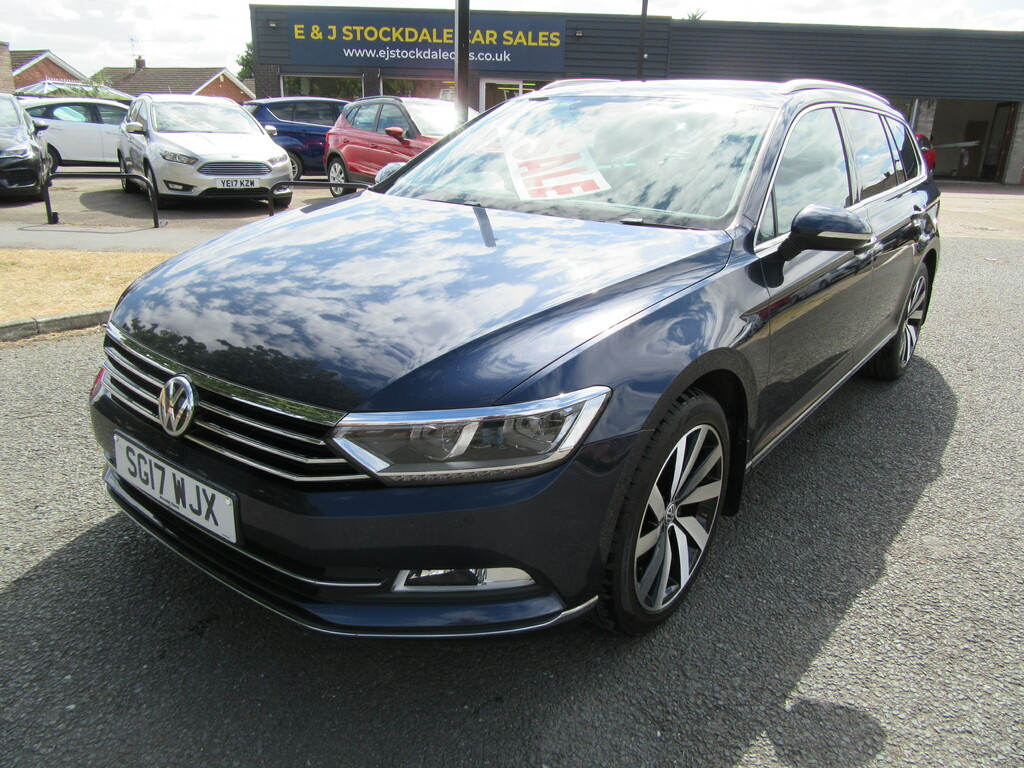Volkswagen Passat Gt Tdi Bluemotion Technology 2L Gt Tdi Bluemotion Blue #2