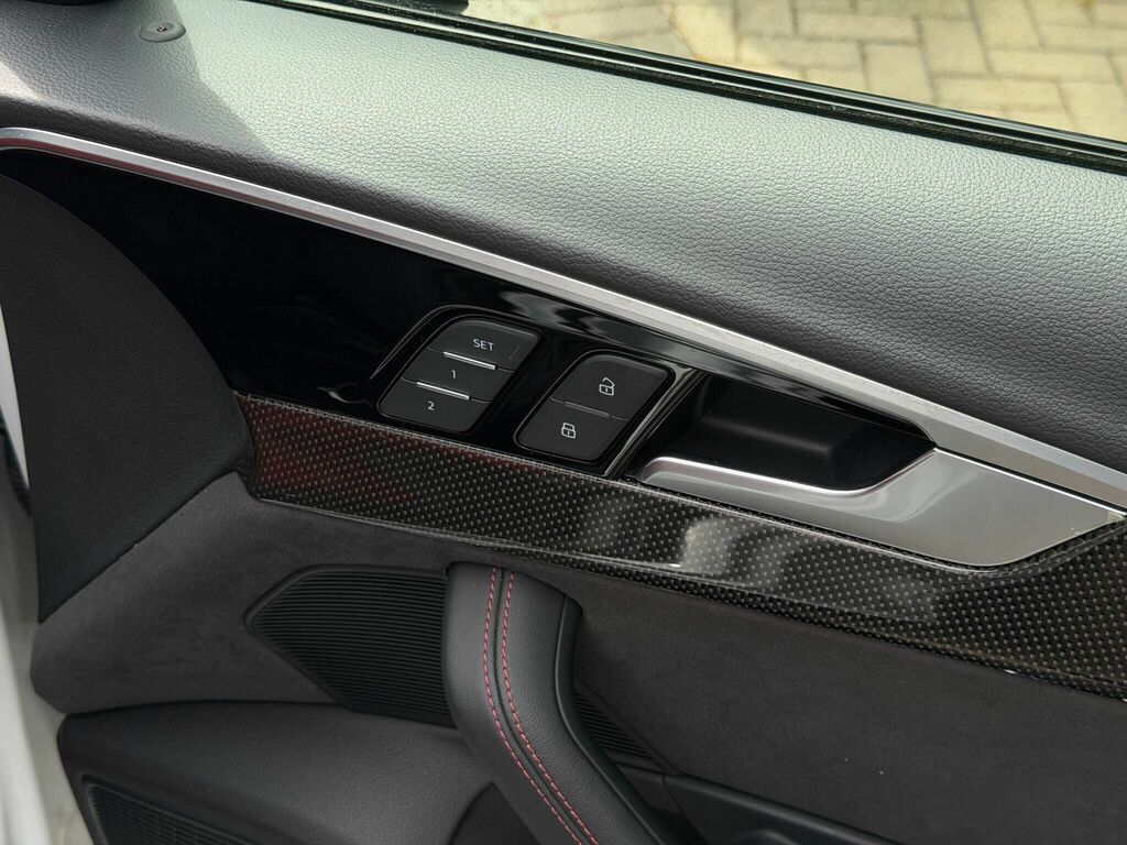 Audi S4 Tfsi S4 Quattro Black #37