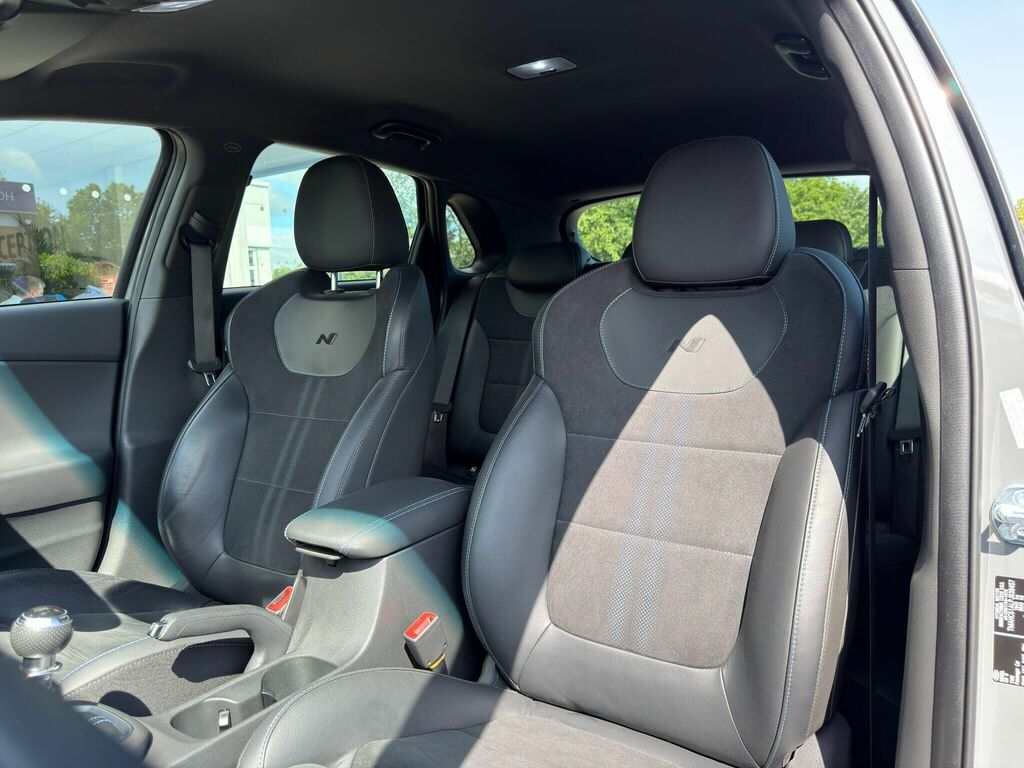 Hyundai I30 1.0 T Gdi Mhev Se Connect Hatchback Hyb  #16