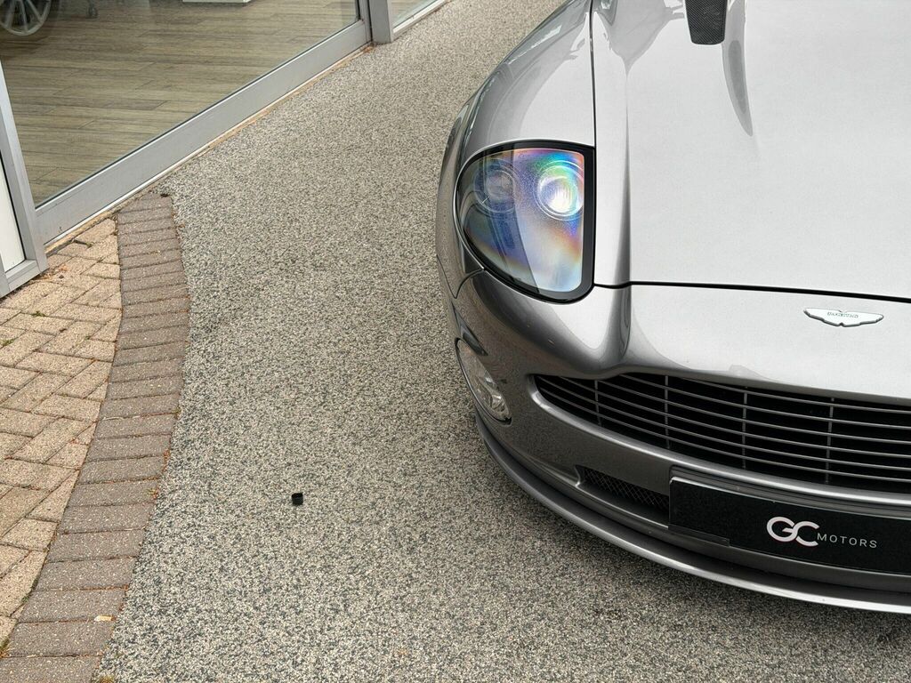 Aston Martin Vanquish S Green #42