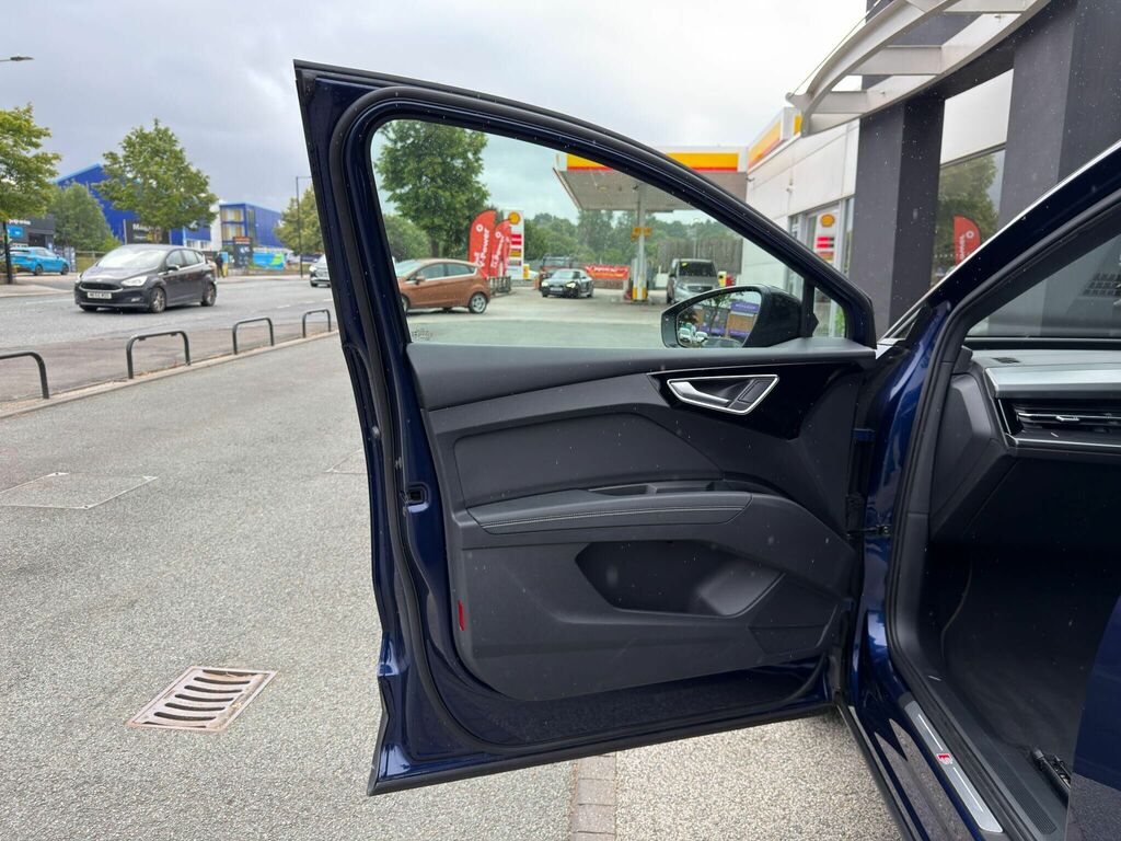 Audi Q4 E Tron 125Kw 35 55Kwh S Line 20In Alloys Comfort Blue #54