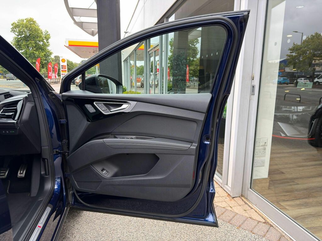 Audi Q4 E Tron 125Kw 35 55Kwh S Line 20In Alloys Comfort Blue #41