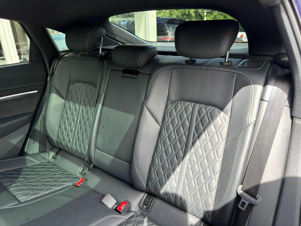Audi E-tron 2021 50 Sport Suv Quattro 71.2Kw Black #19