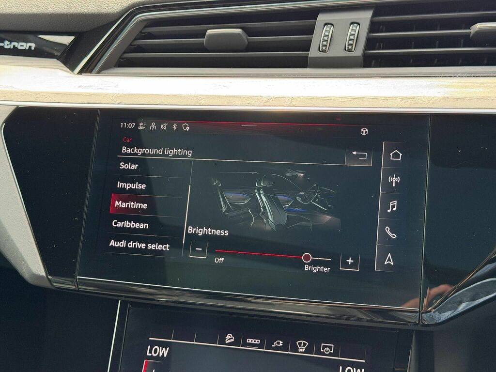 Audi E-tron 2021 50 Sport Suv Quattro 71.2Kw Black #41