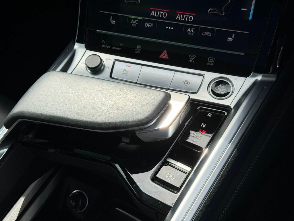 Audi E-tron 2021 50 Sport Suv Quattro 71.2Kw Black #44
