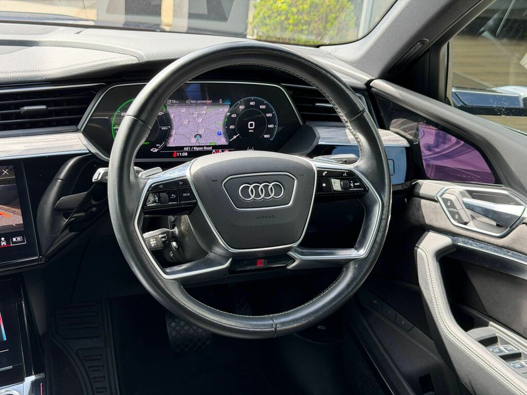 Audi E-tron 2021 50 Sport Suv Quattro 71.2Kw Black #22