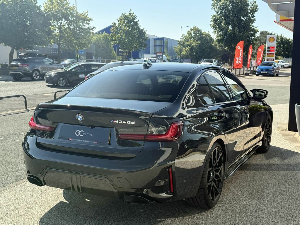 BMW 3 Series 3.0 M340d Mht Saloon Hybrid Xdrive Black #6