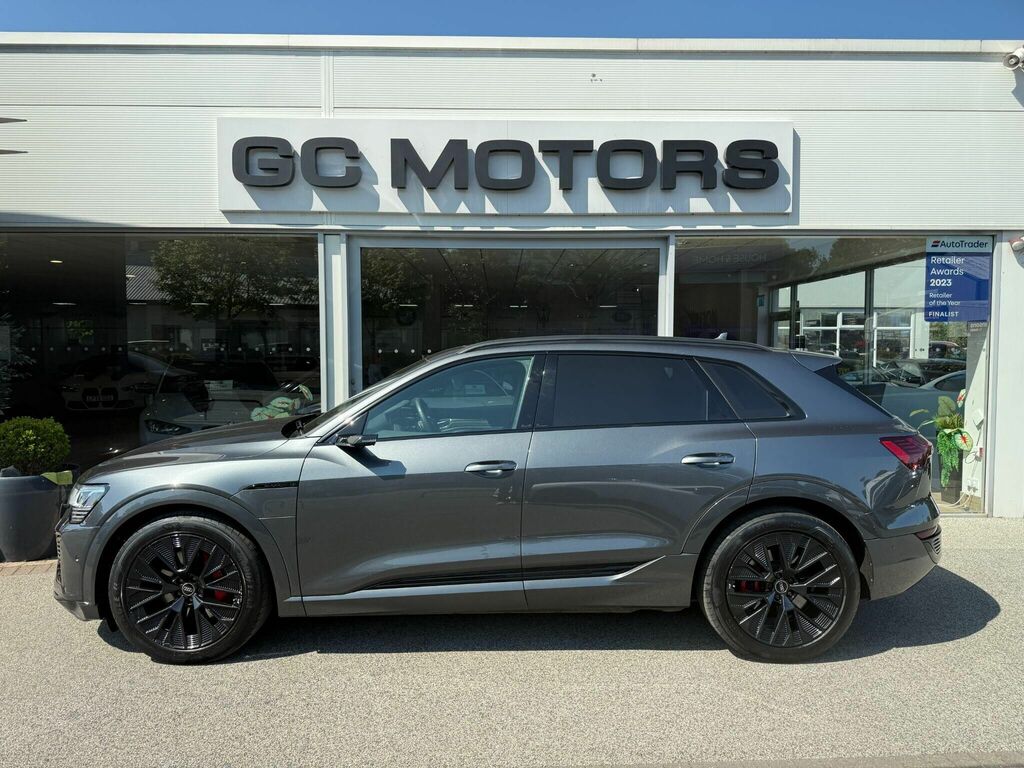 Audi Q8 e tron 55 Launch Edition Suv Quattro 11 Grey #3