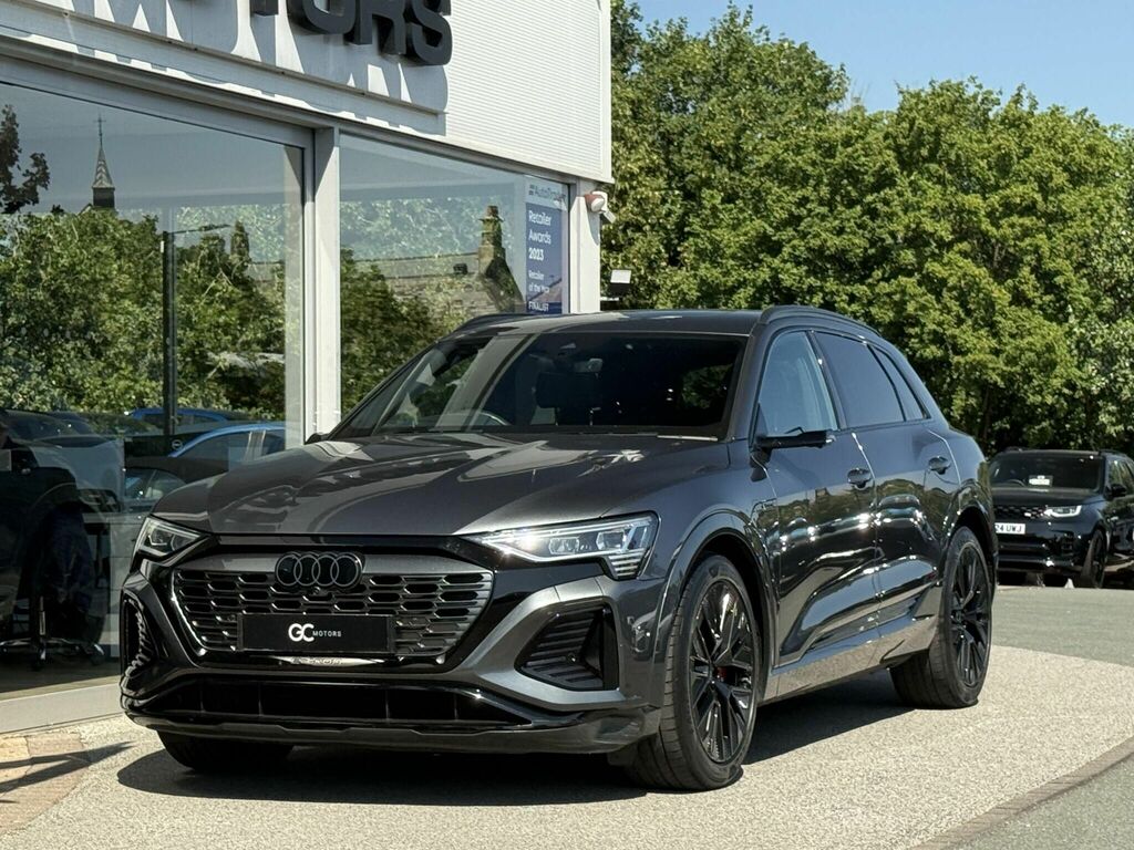 Audi Q8 e tron 55 Launch Edition Suv Quattro 11 Grey