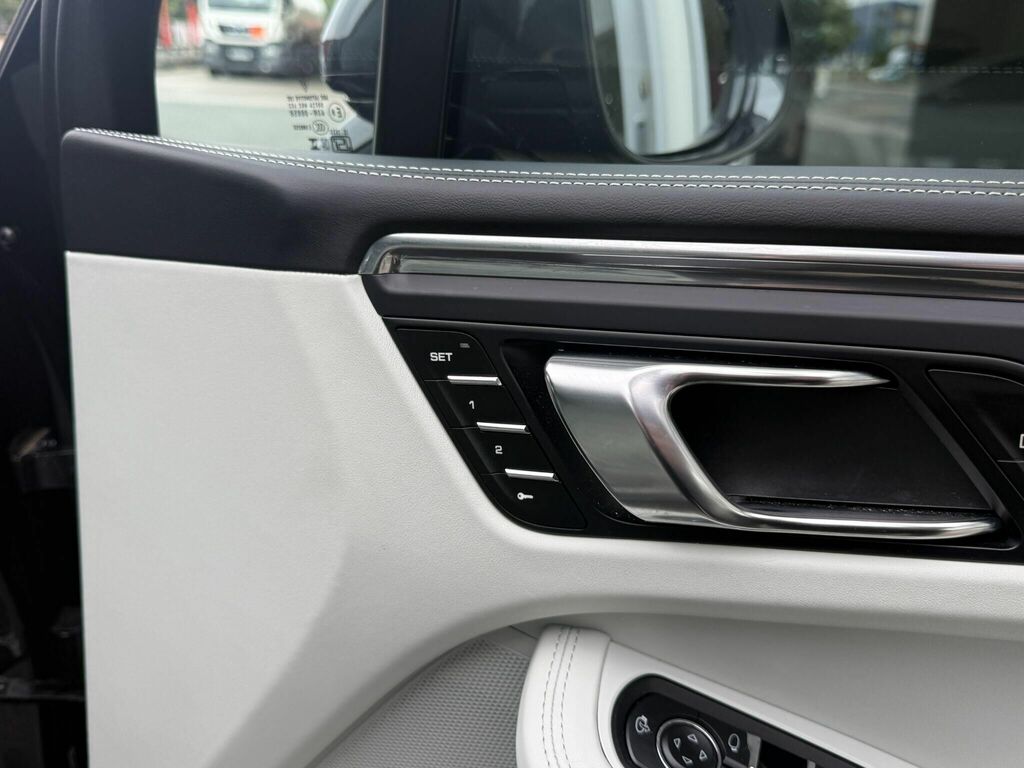 Porsche Macan 4S 2025 Grey #40
