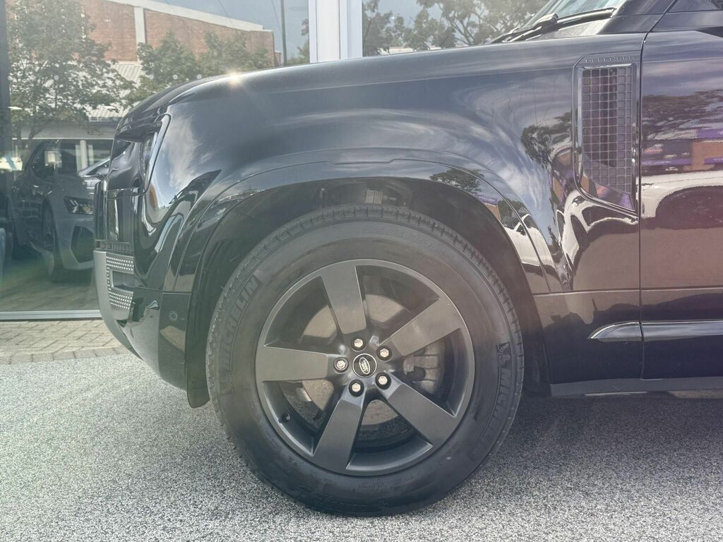 Land Rover Defender 90 3.0 D250 Mhev X-dynamic Hse Suv 4W Black #4