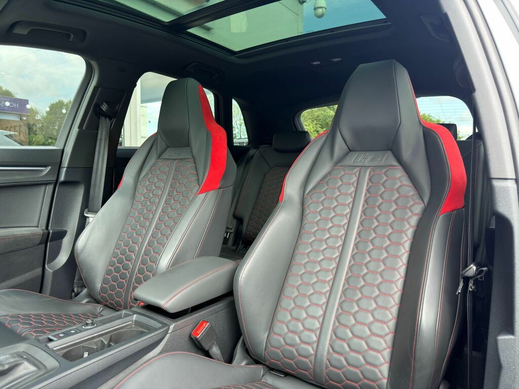 Audi RS Q3 Audi Sport Edition Black #15