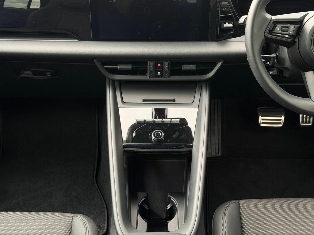 Porsche Macan 470Kw Turbo 100Kwh Grey #33