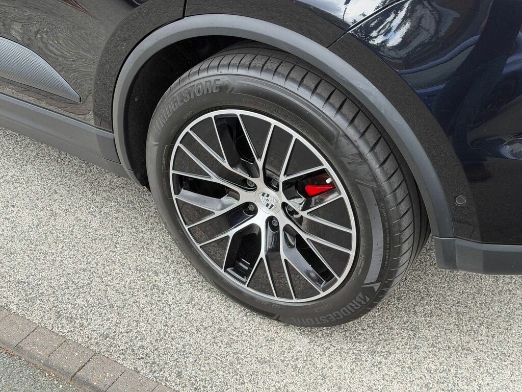 Porsche Macan 470Kw Turbo 100Kwh Grey #58