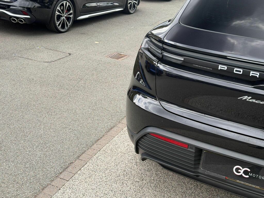 Porsche Macan 470Kw Turbo 100Kwh Grey #55