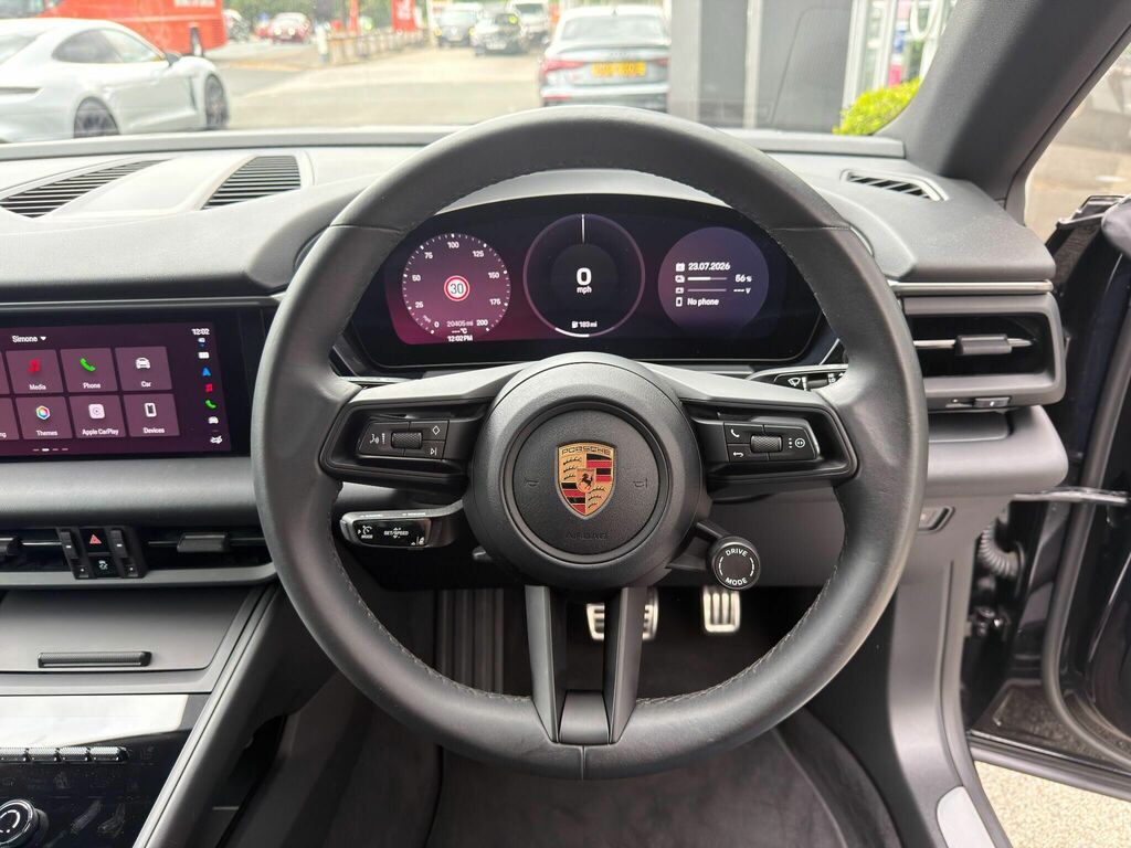 Porsche Macan 470Kw Turbo 100Kwh Grey #21