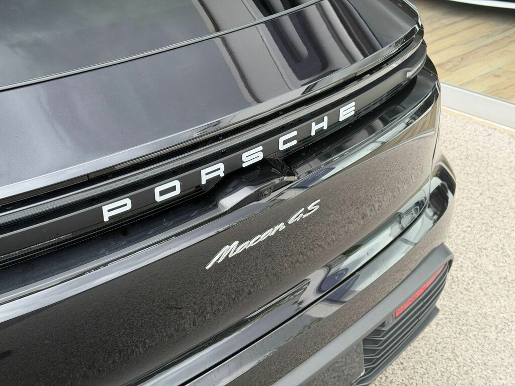 Porsche Macan 470Kw Turbo 100Kwh Grey #56