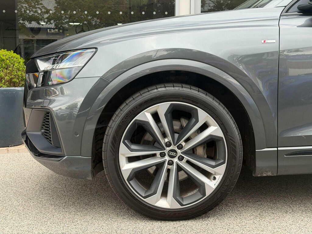 Audi Q8 3.0 Tfsi V6 55 Black Edition Suv Tiptro Grey #3