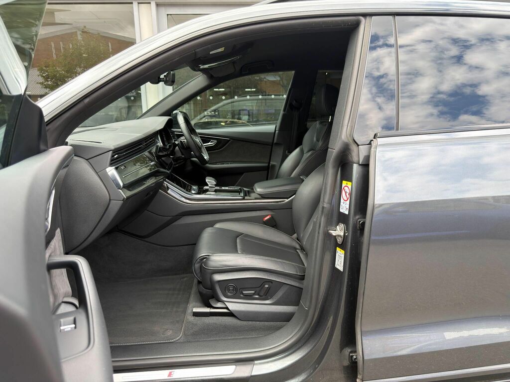 Audi Q8 S Line 55 Tfsi Mhev Grey #11