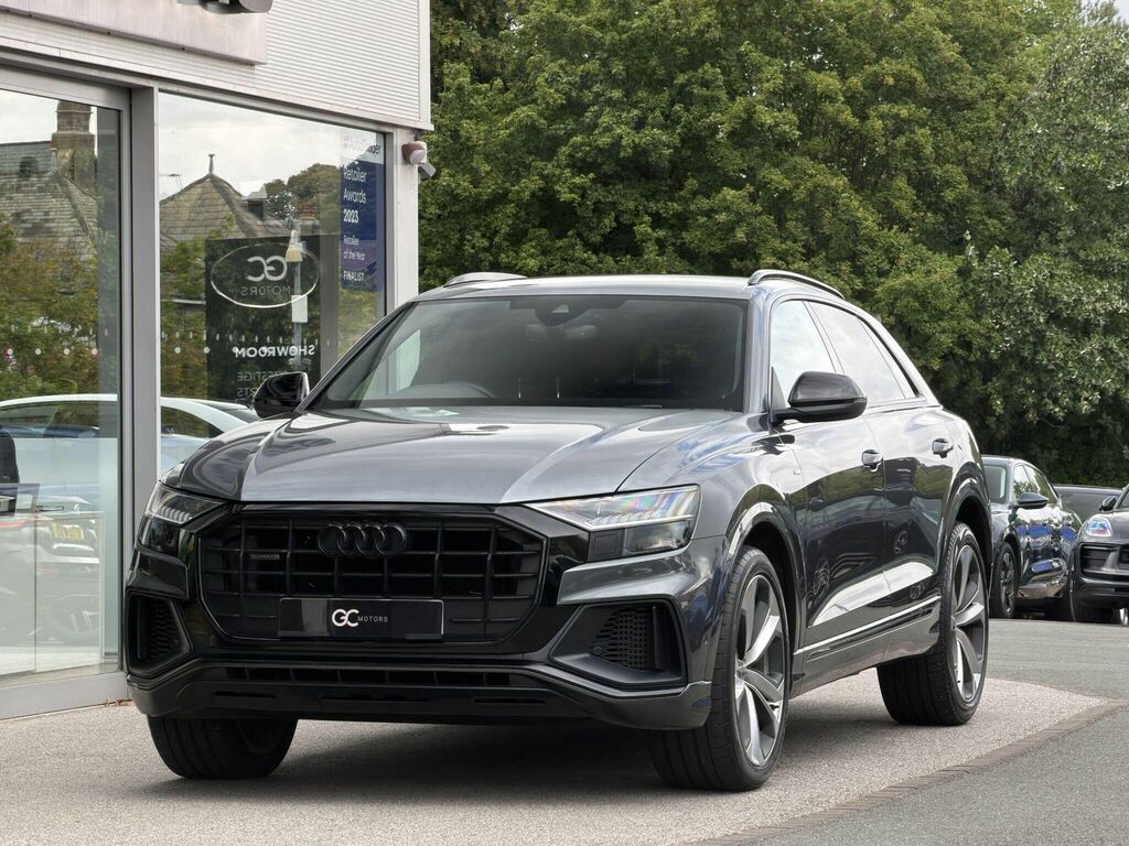 Audi Q8 3.0 Tfsi V6 55 Black Edition Suv Tiptro Grey