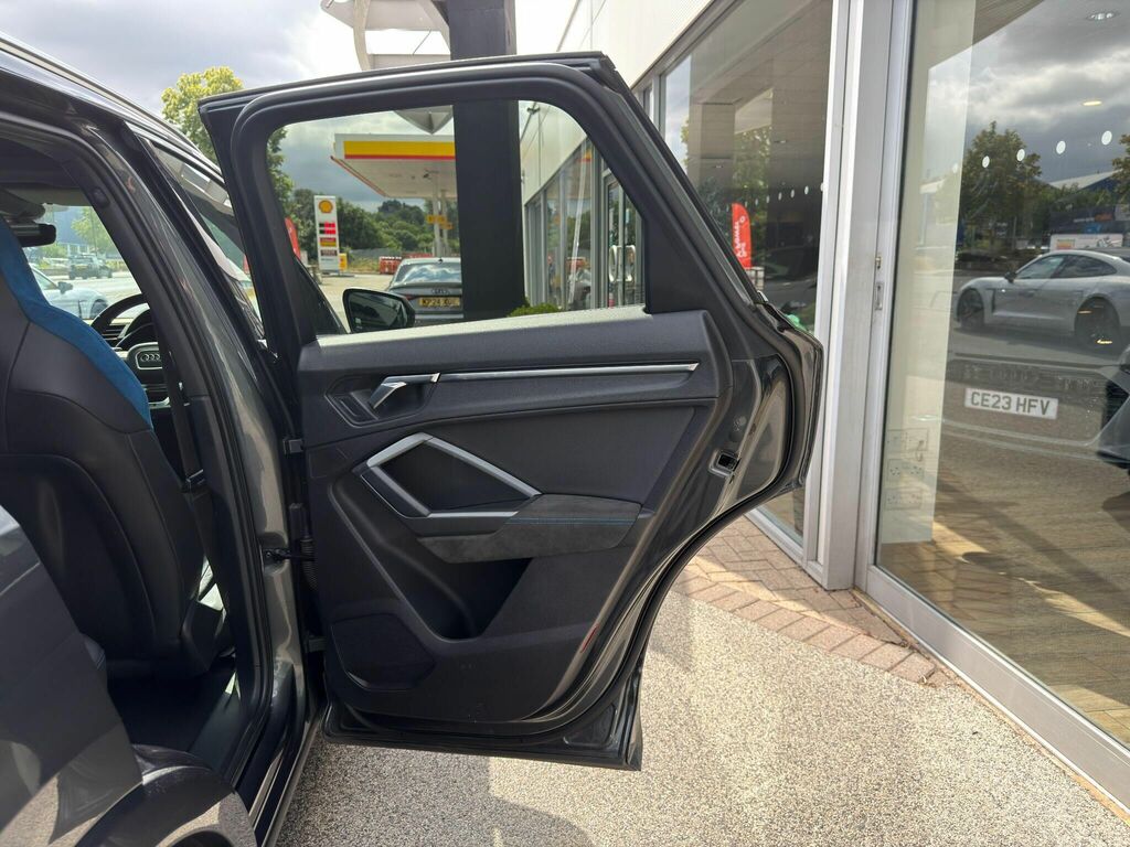 Audi RS Q3 Tfsi Vorsprung Black #48