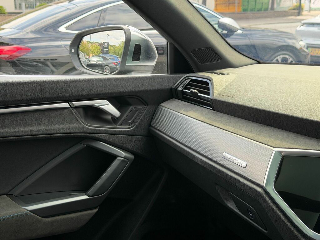 Audi RS Q3 Tfsi Vorsprung Black #46
