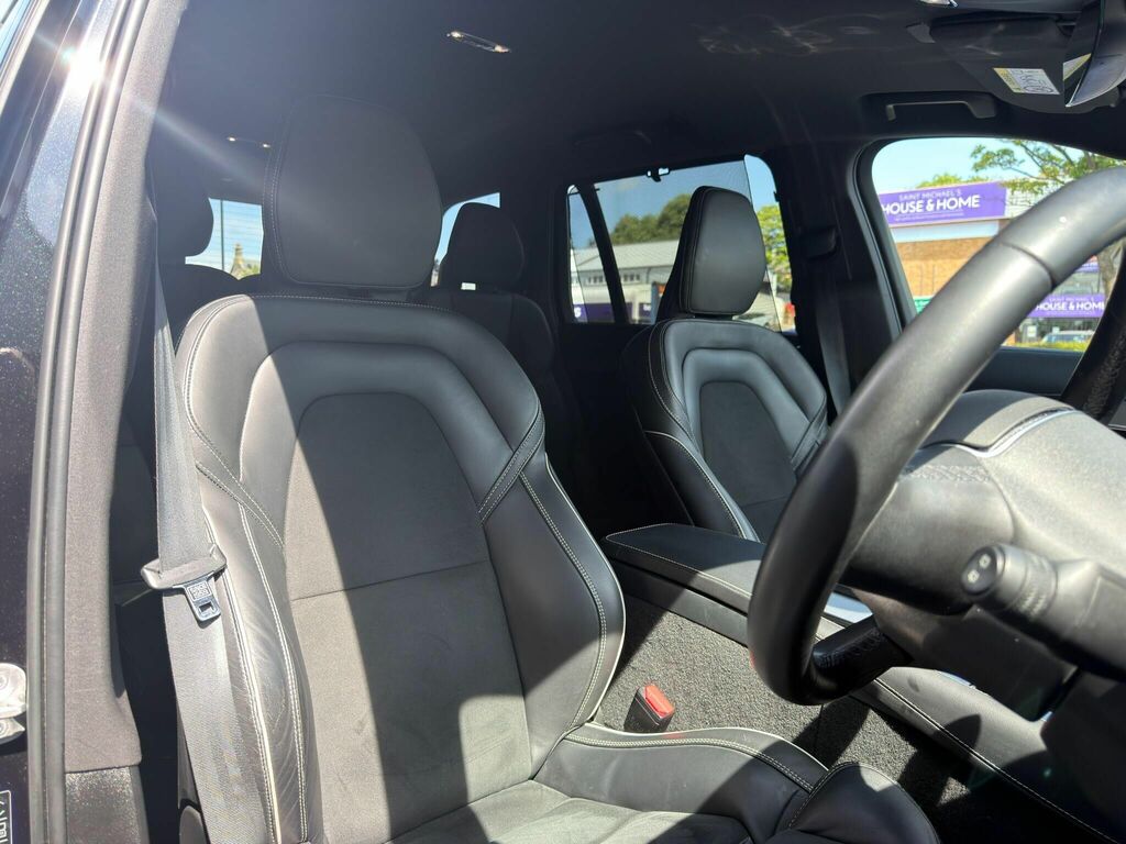 Volvo XC90 R-design B5 Mhev Awd Silver #12