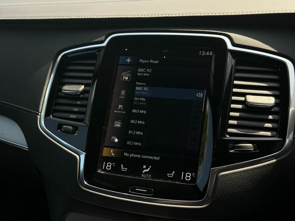 Volvo XC90 R-design B5 Mhev Awd Silver #46