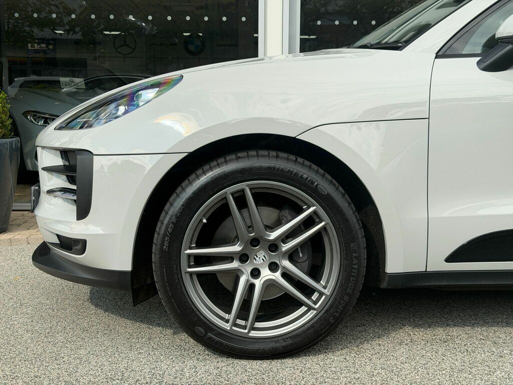 Porsche Macan 2.0T Suv Pdk 4Wd Euro 6 Ss 245 Ps Grey #3