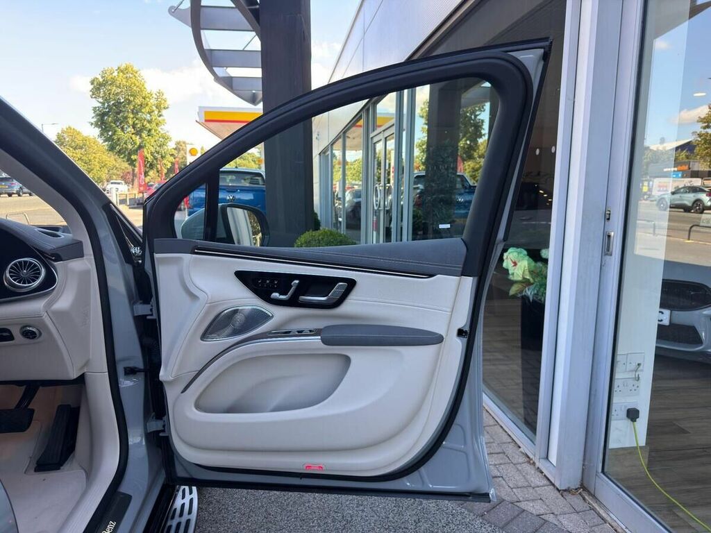 Mercedes-Benz EQS 2023 23 Eqs  #64