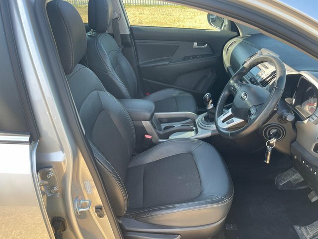 Kia Sportage Suv 2.0 Crdi Kx-3 Awd Euro 5 201464 White #13