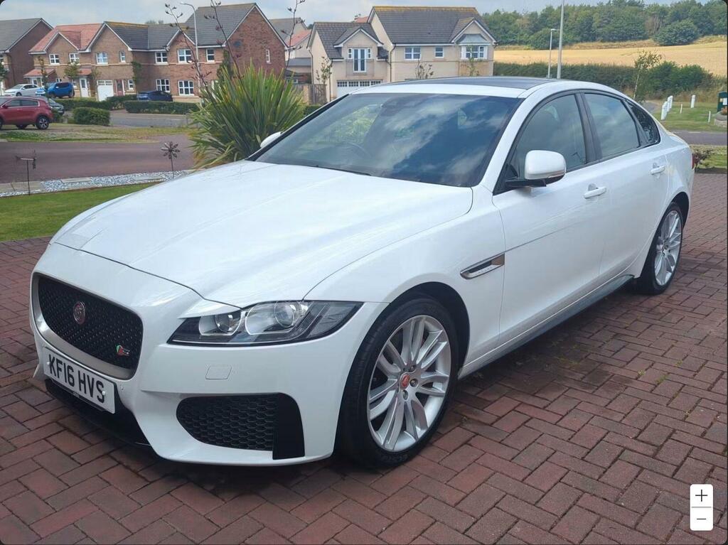 Jaguar XF 3.0D V6 S Euro 6 Ss White #3